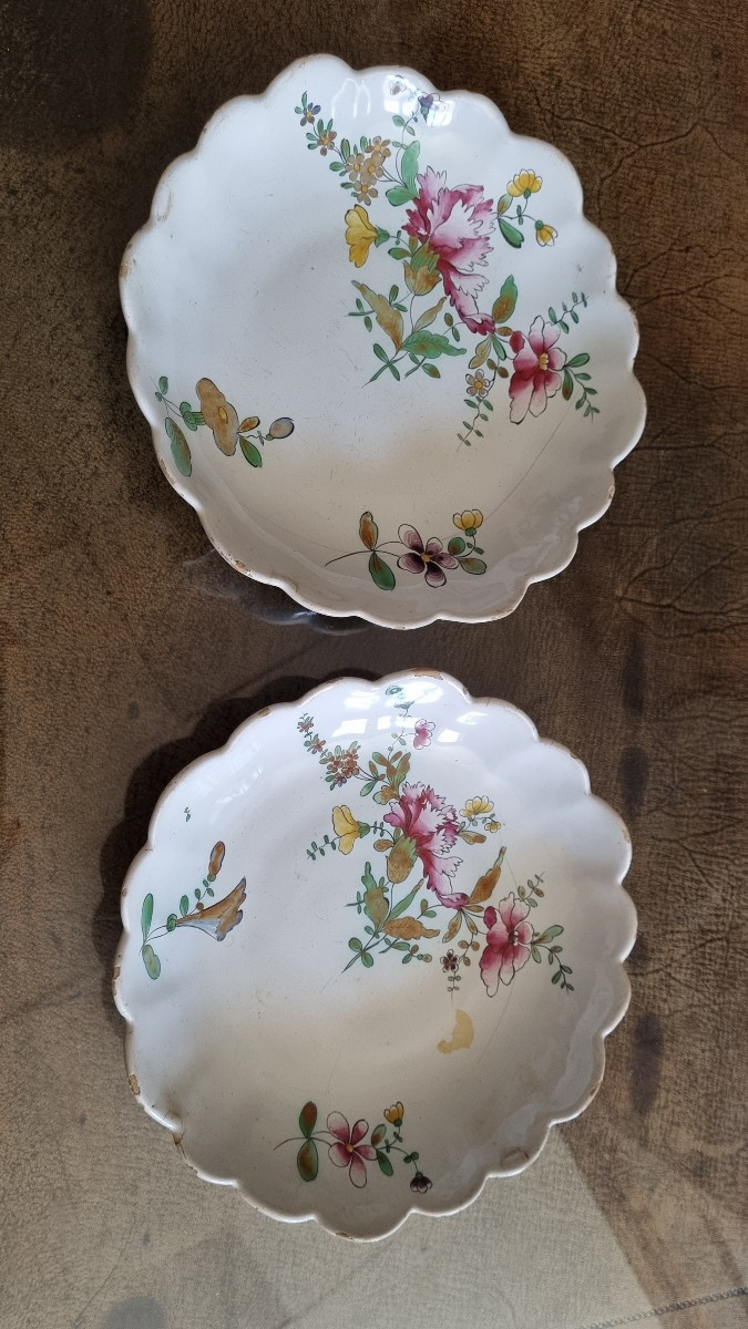 Pair Of Strasbourg Earthenware Plates, Hannong 18th Century