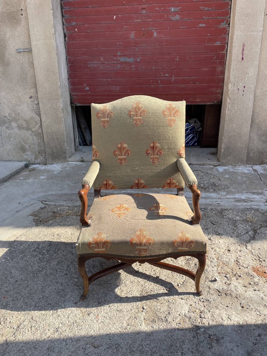 Regency Armchair In Walnut From The 18th Century 