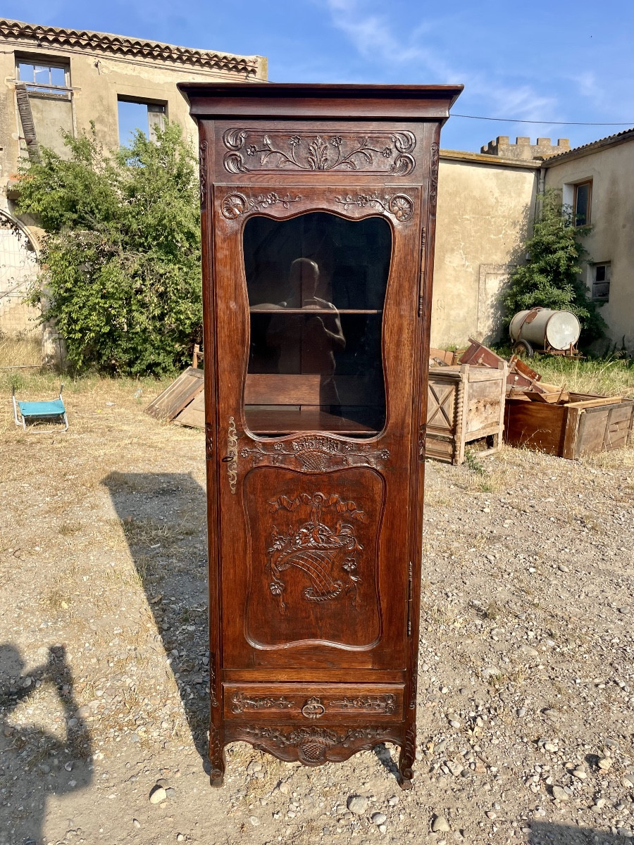 Bonnetiere vitrine,provençale Louis XV , d epoque 1900.
