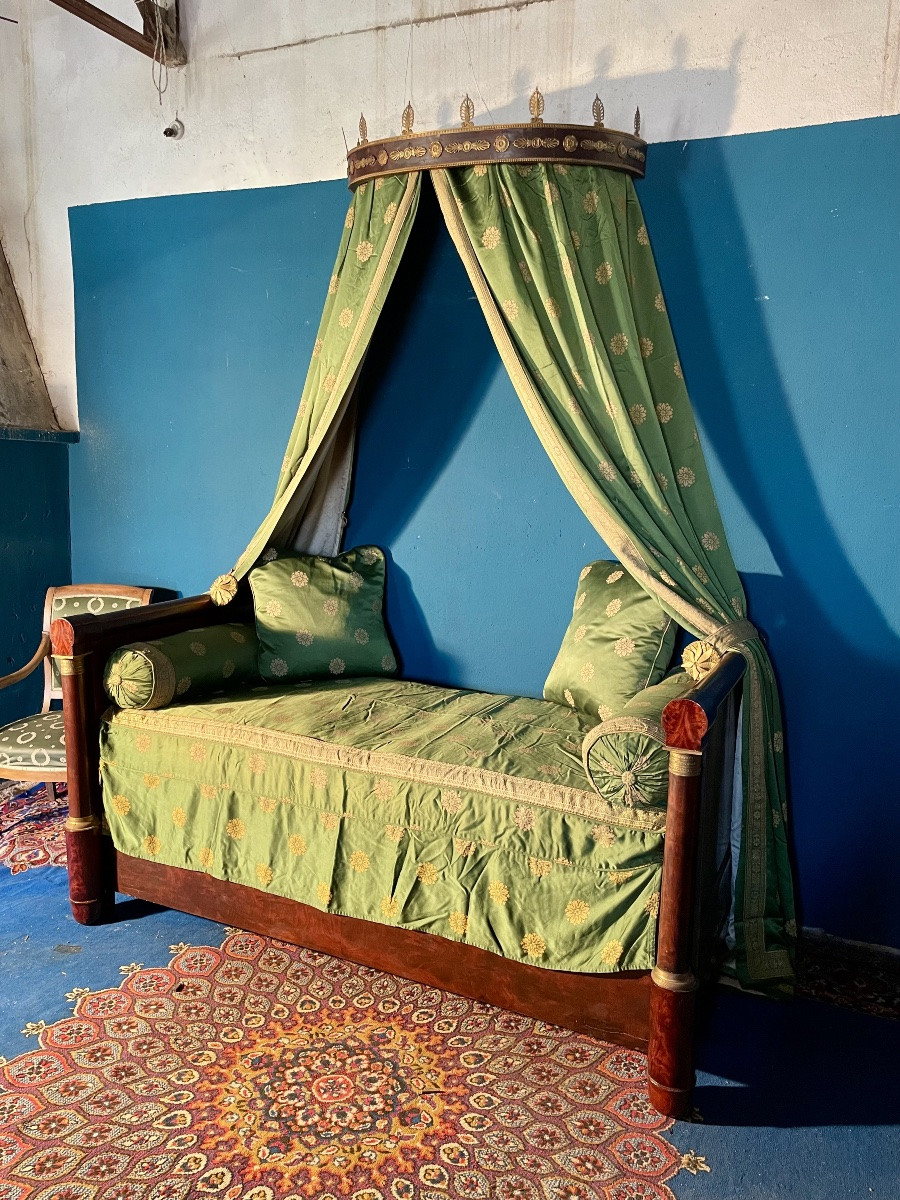 Lit de repos à baldaquin Empire en acajou et d’époque XIXé-photo-4