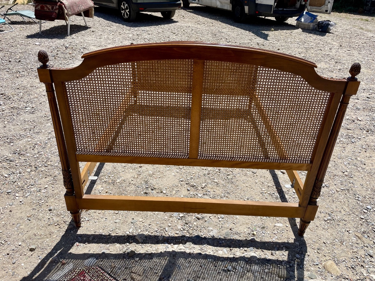 Lit Louis XVI cannelé , d époque 1900. -photo-4