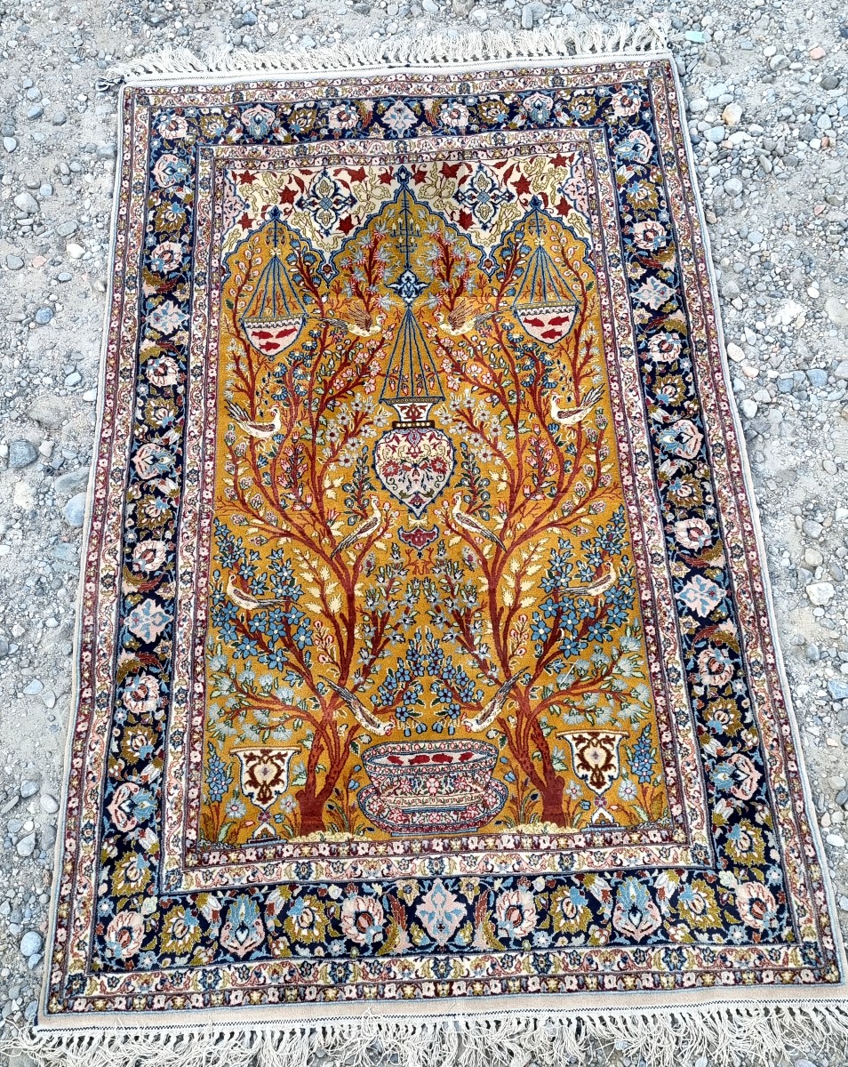 Tapis Persan en soie de Qom époque XXé 