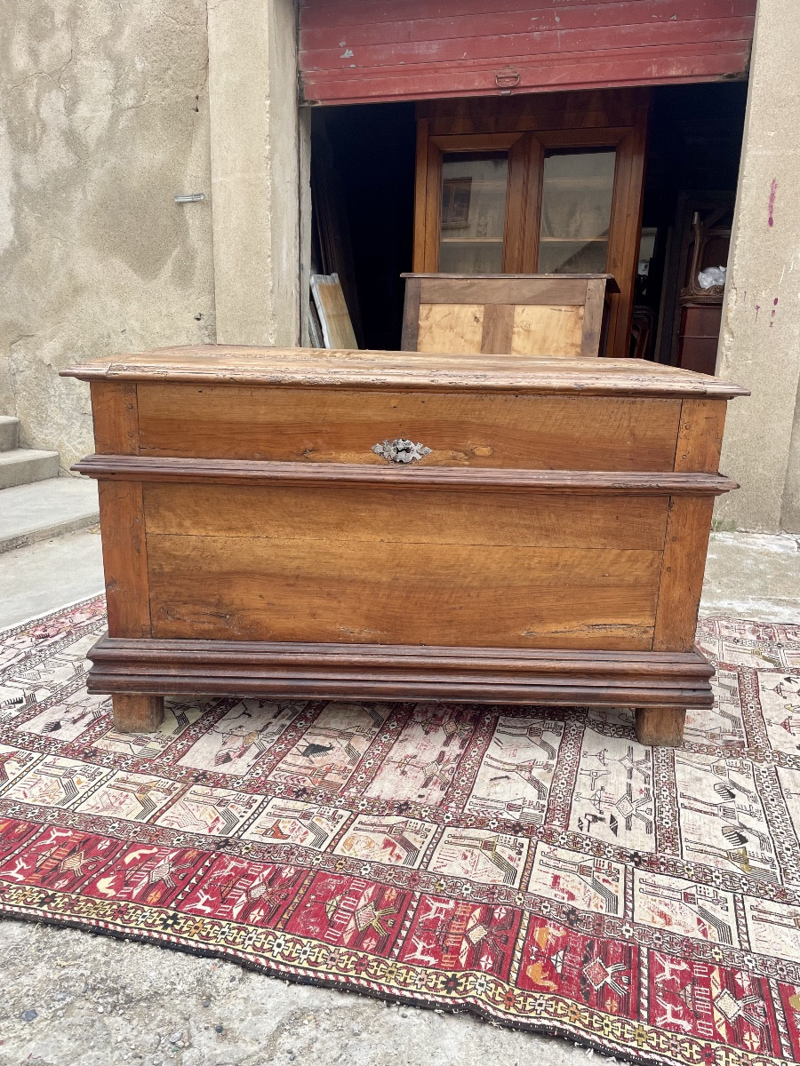 Louis XIII Chest, In Walnut, 17th Century 