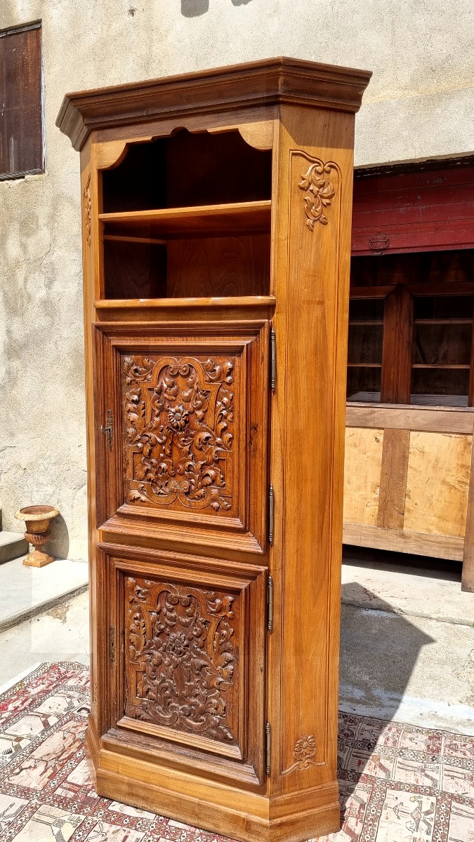 Provençal Corner Cupboard In Solid Walnut From The 1900s-photo-2
