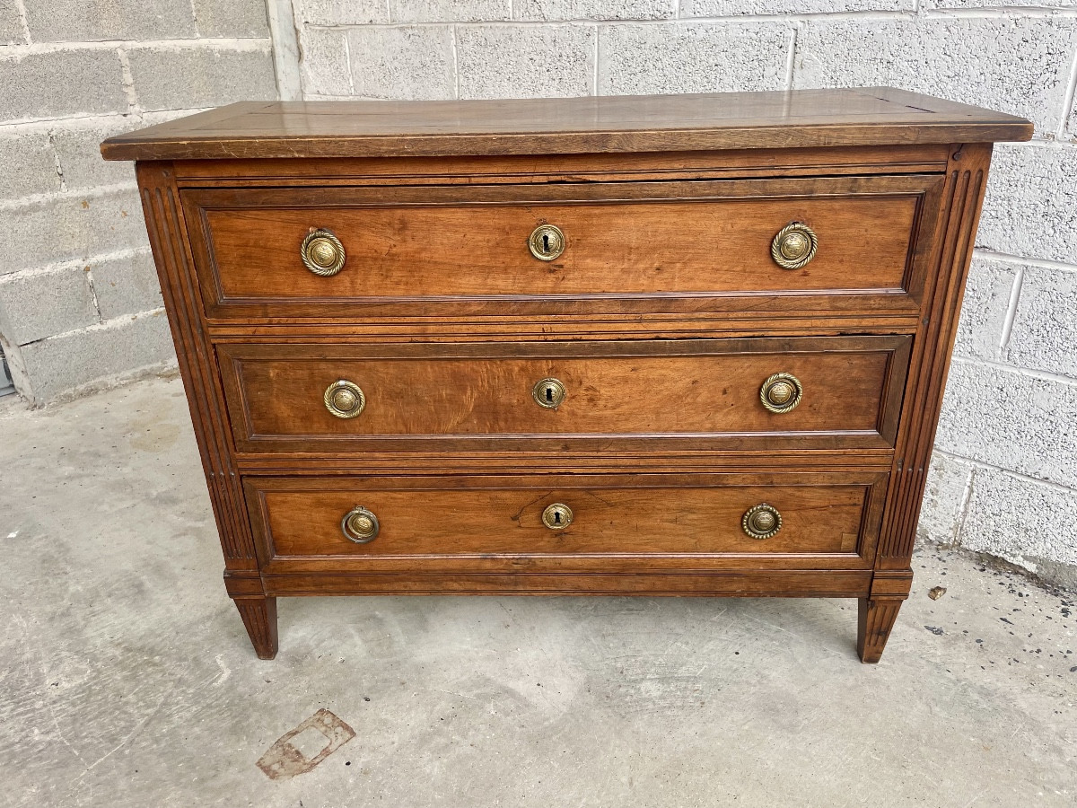 Commode Louis XVI, en noyer d époque XVIIIEM siècle 