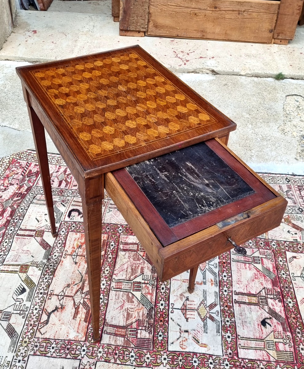 Small Louis XVI Writing Table, Inlaid And From The 18th Century-photo-1