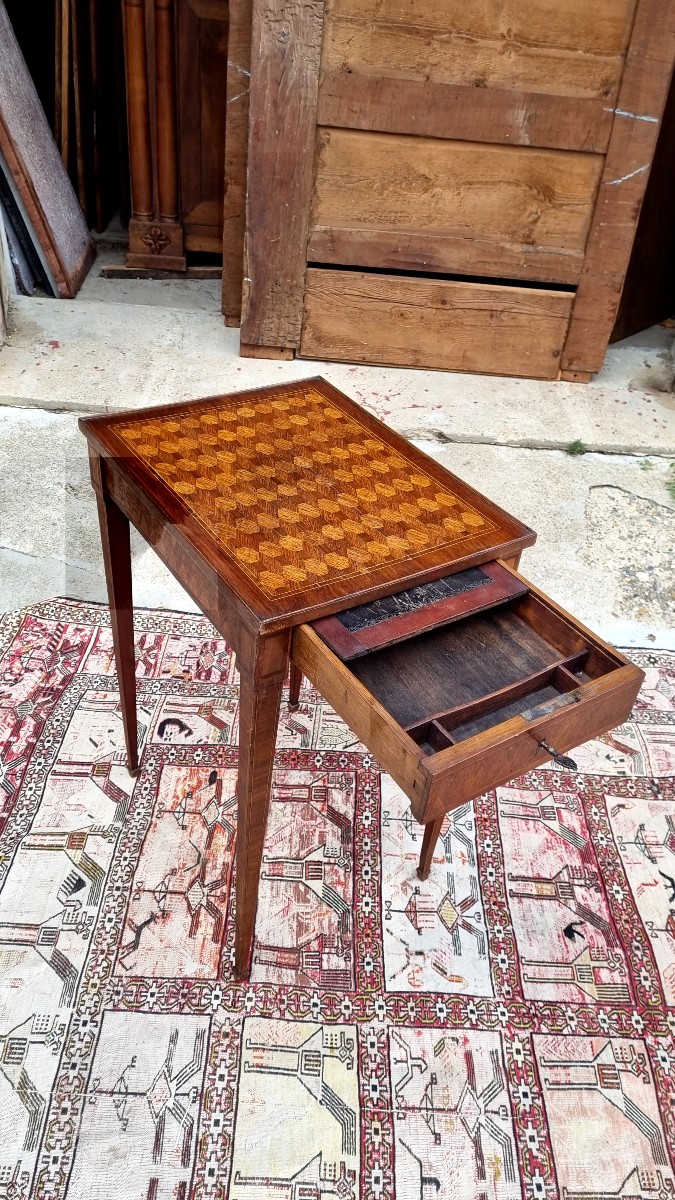 Small Louis XVI Writing Table, Inlaid And From The 18th Century-photo-2
