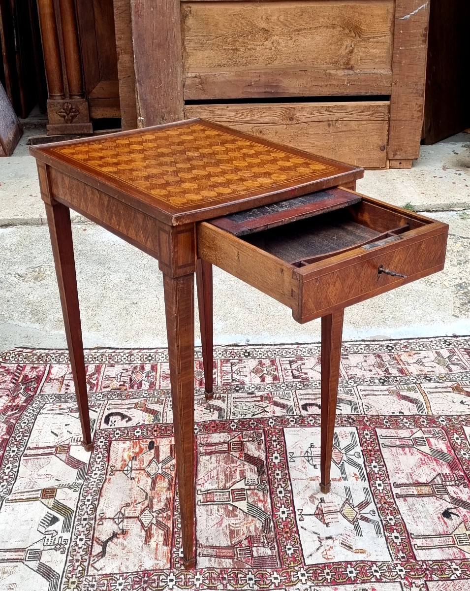 Small Louis XVI Writing Table, Inlaid And From The 18th Century-photo-3
