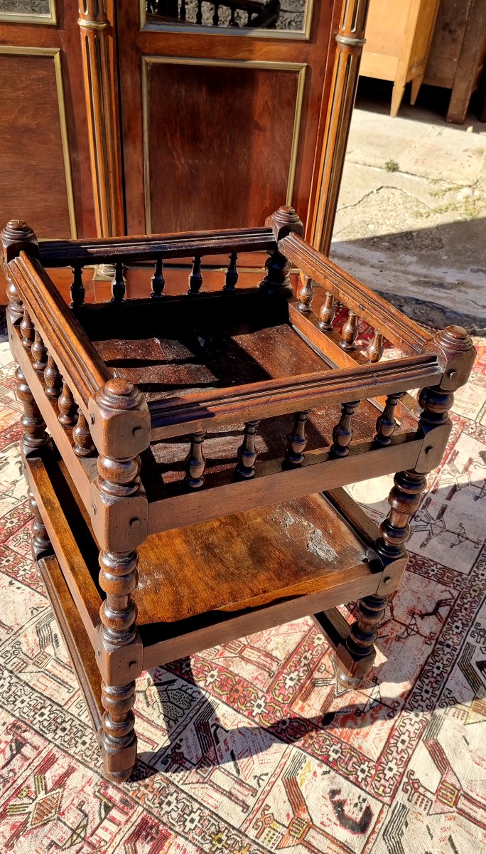 Living Room Furniture, Walnut Newspaper Rack, 19th Century-photo-3