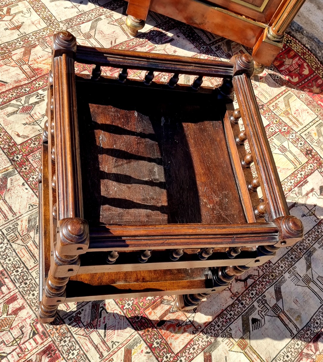 Living Room Furniture, Walnut Newspaper Rack, 19th Century-photo-4
