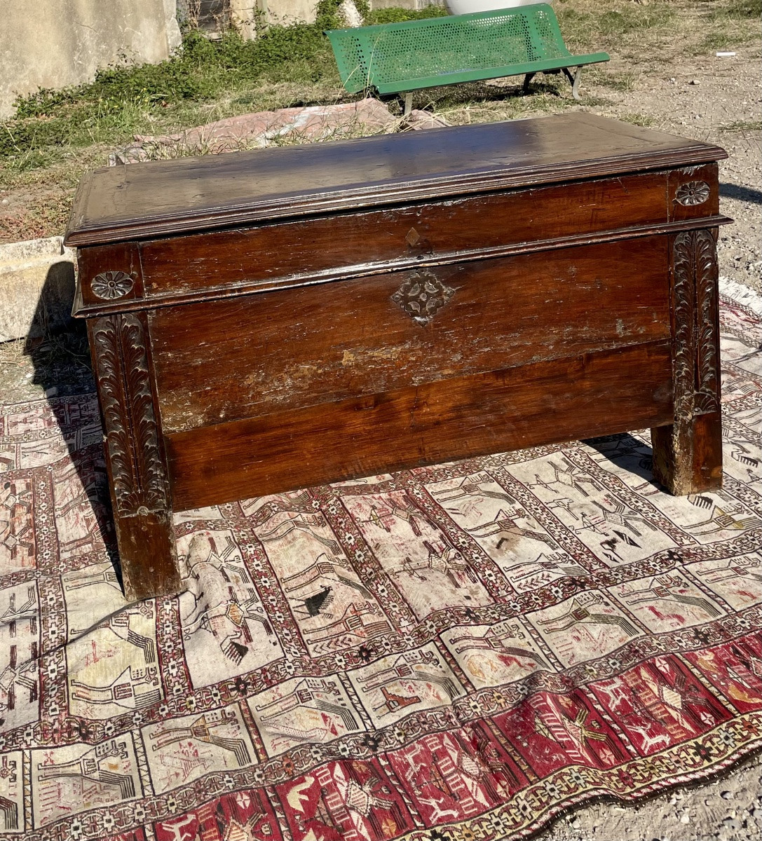 Louis XIII Chest, In Walnut, 17th Century -photo-2