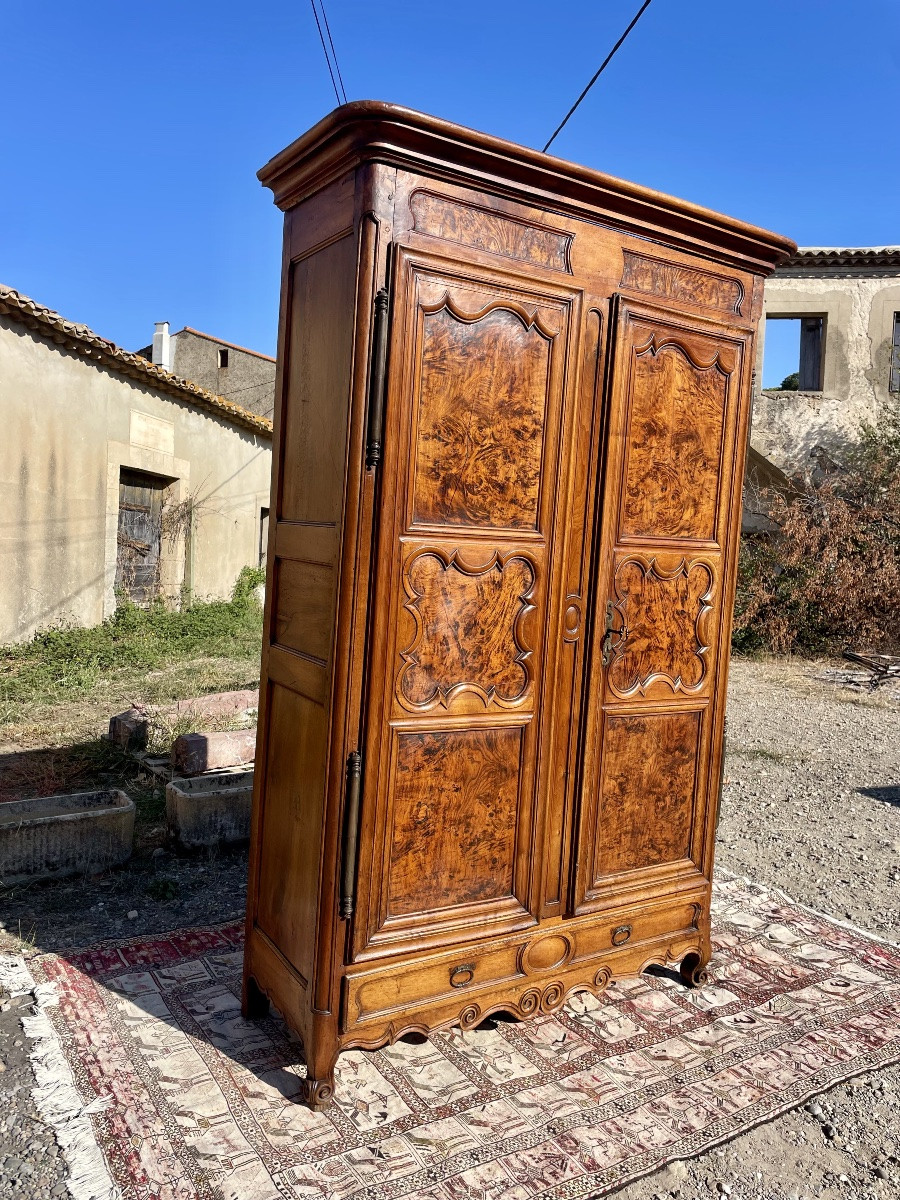 Armoire louis XV bressane , en noyer d époque XVIIIEM siècle -photo-3