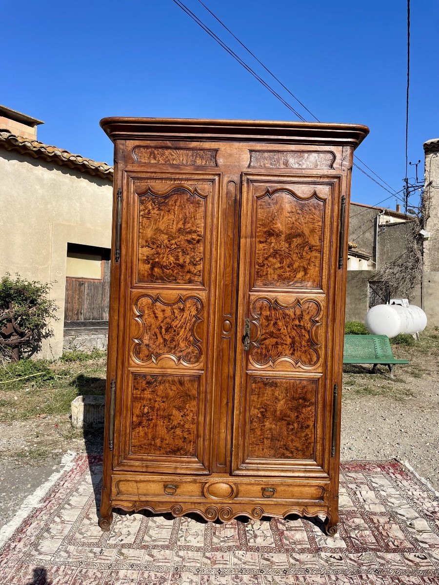 Armoire louis XV bressane , en noyer d époque XVIIIEM siècle -photo-4