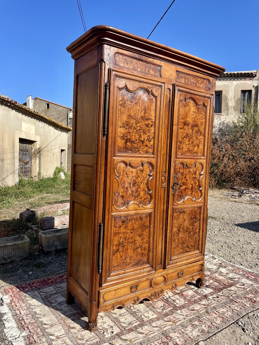 Armoire louis XV bressane , en noyer d époque XVIIIEM siècle -photo-2