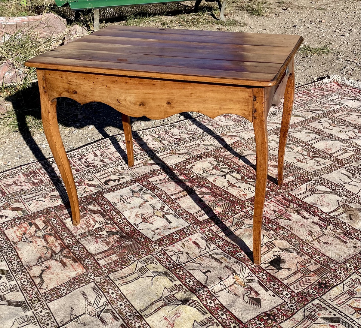 Small Louis XV Walnut Center Table, 18th Century -photo-5