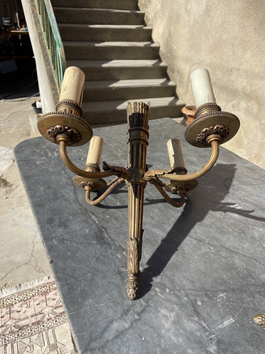 Ensemble de quatre appliques empire en bronze d époques, 1900.-photo-3