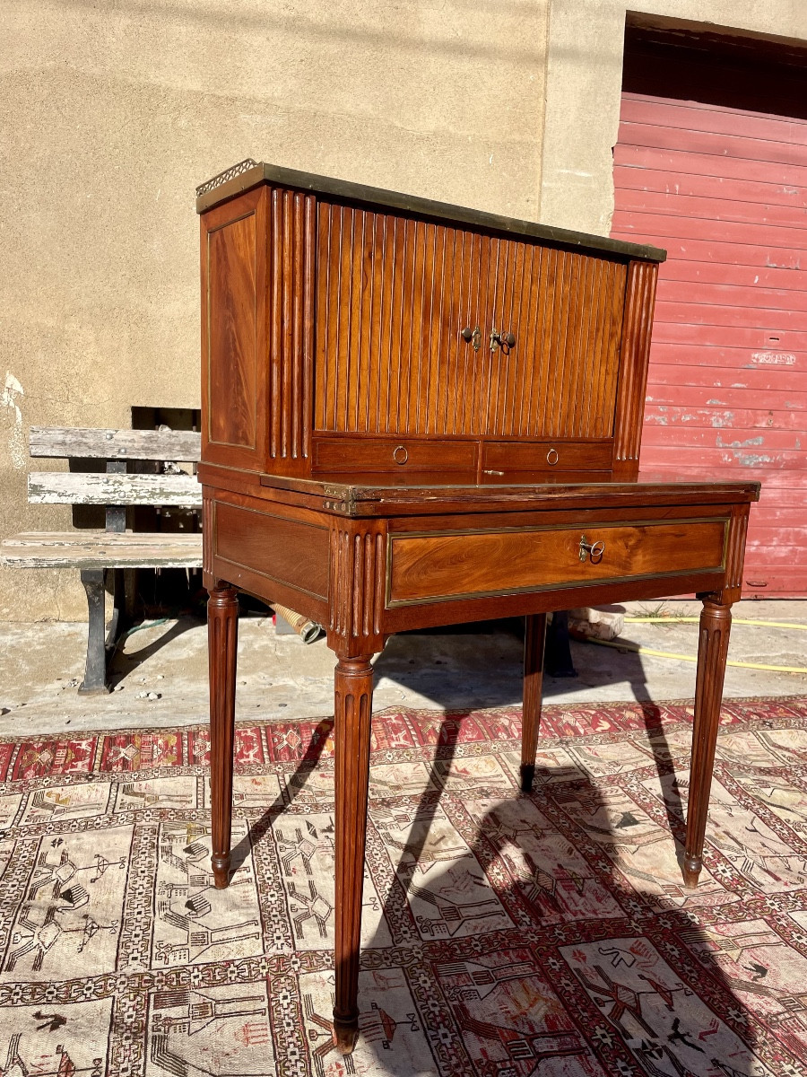 Bureau, à gradins, Louis XVI, en acajou d’époque XVIIIem siecle-photo-1