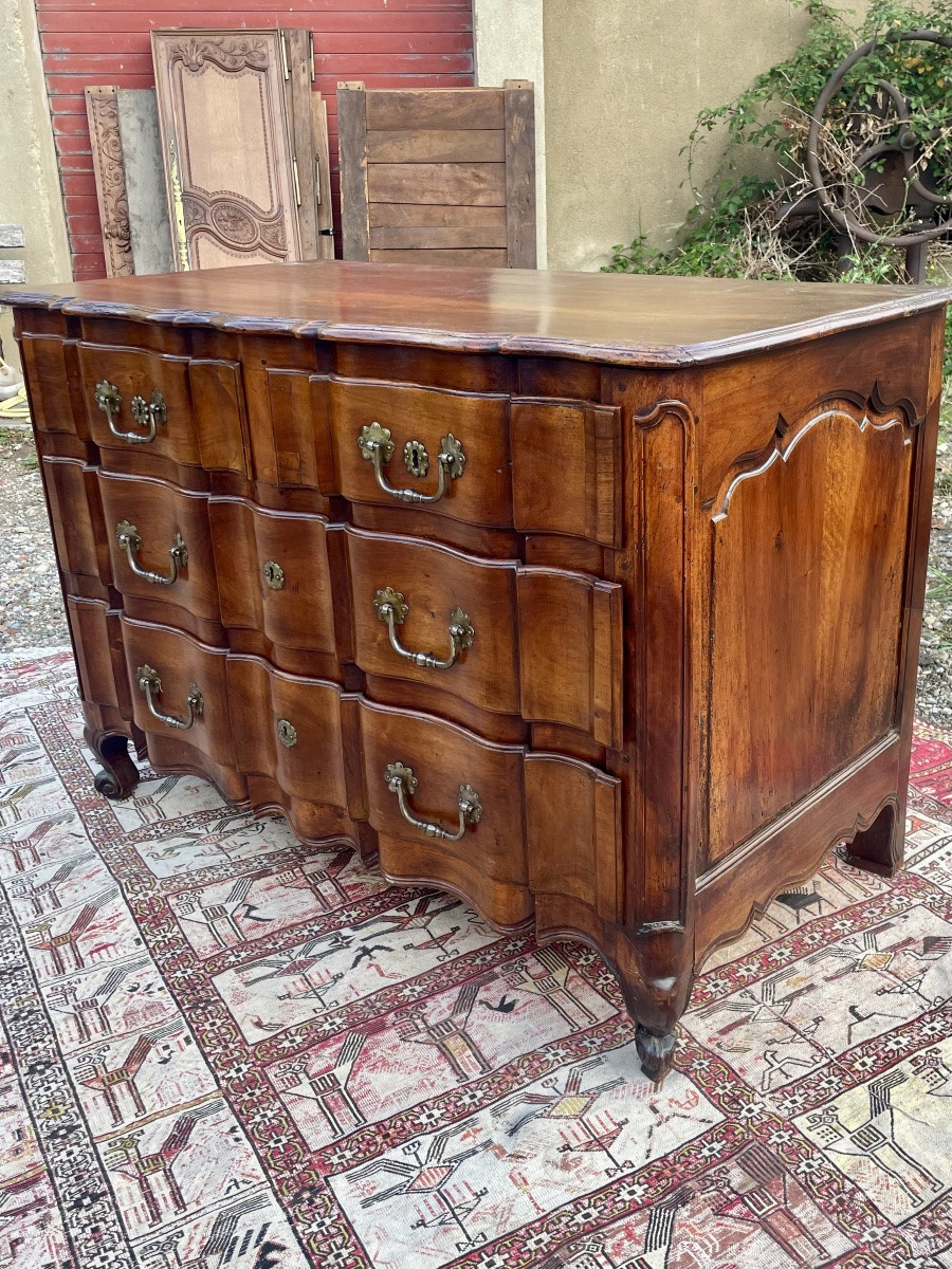 Commode,,, galbé,, arbalète, régence en noyer d’époque XVIIIem siècle -photo-3
