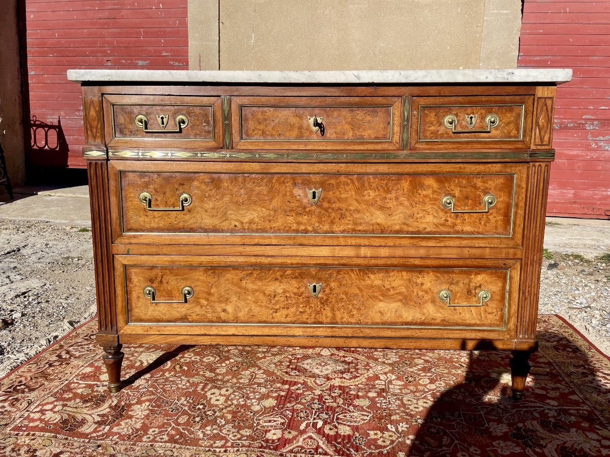 Commode,,,, Louis XVI, en acajou d’époque XVIIIem siècle 