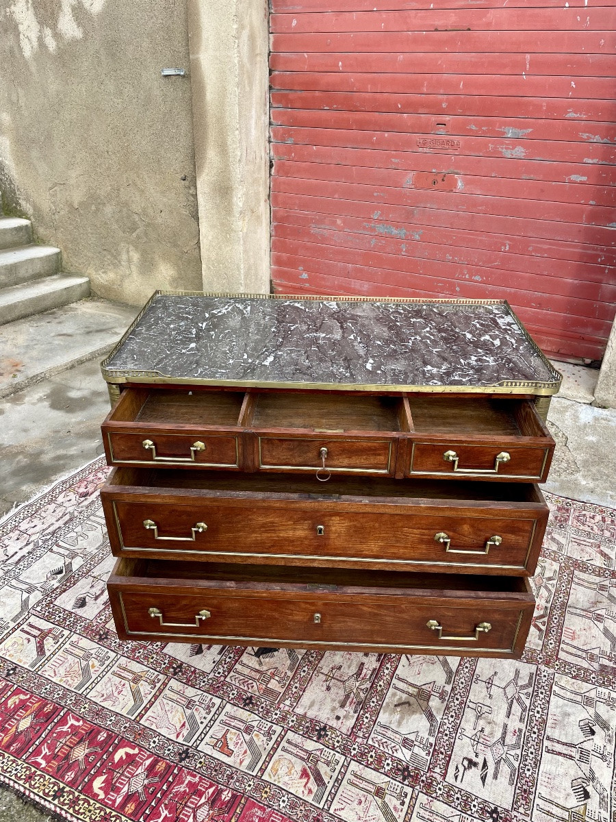 Commode Louis XVI, en acajou et laiton d’époque XVIIIem siècle -photo-6