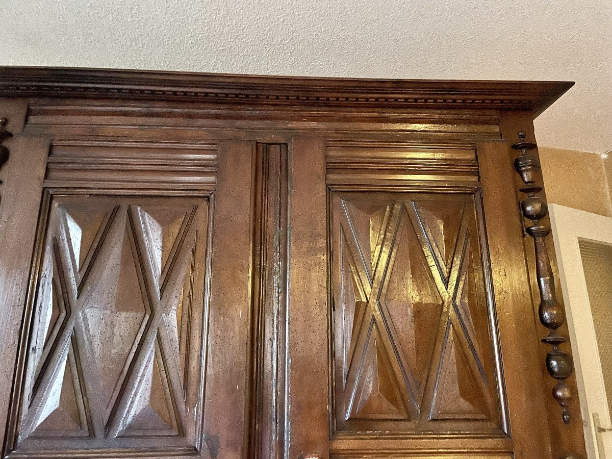 Armoire louis XIII en noyer d’époque XVIIem siècle -photo-7