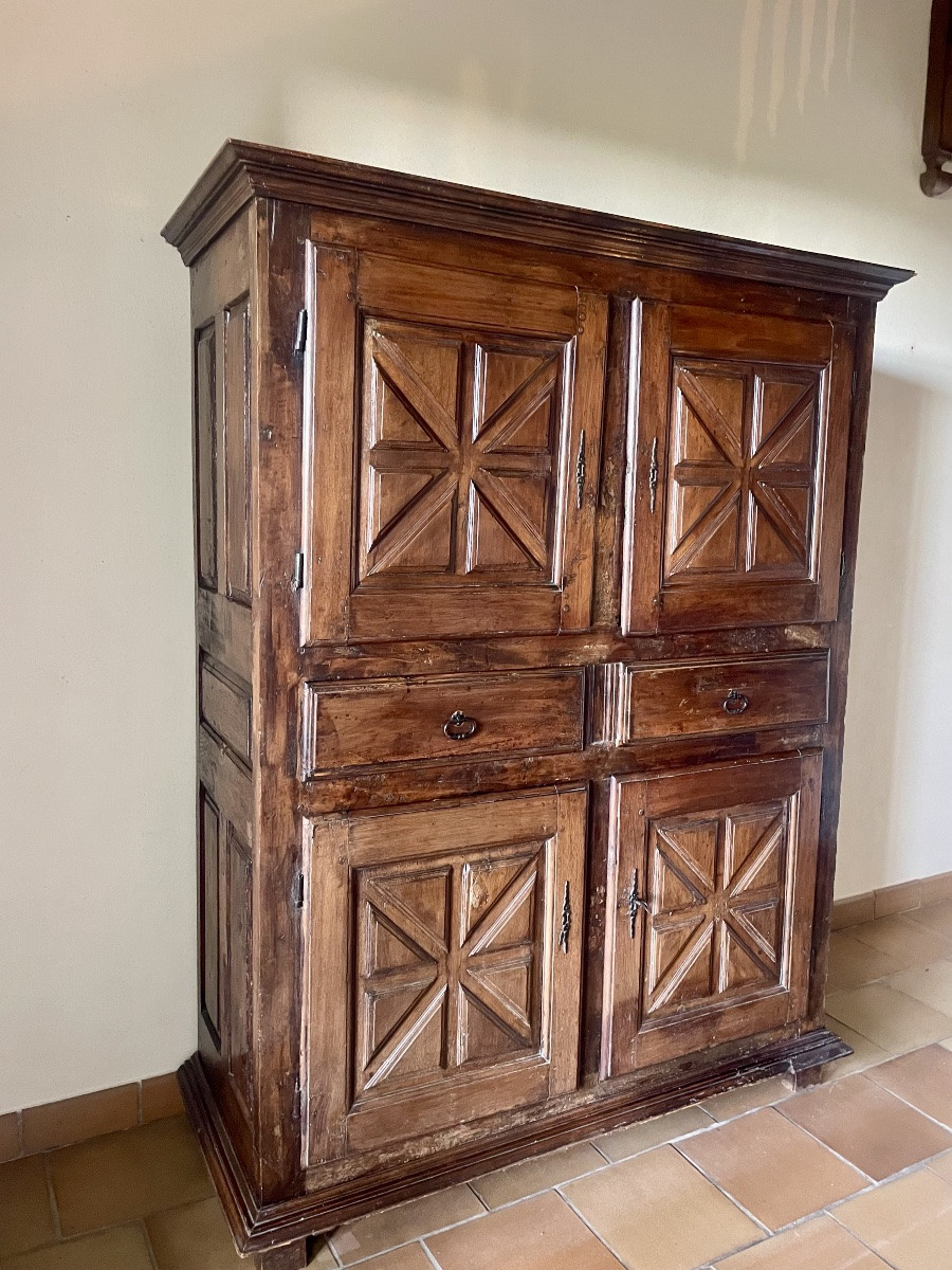 Buffet, 4 portes Louis XIII en noyer d’époque XVIIem siècle -photo-3