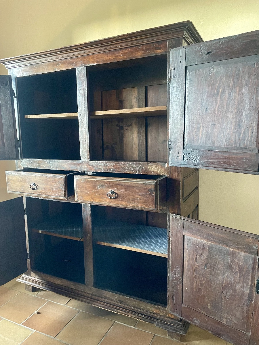 Buffet, 4 portes Louis XIII en noyer d’époque XVIIem siècle -photo-5