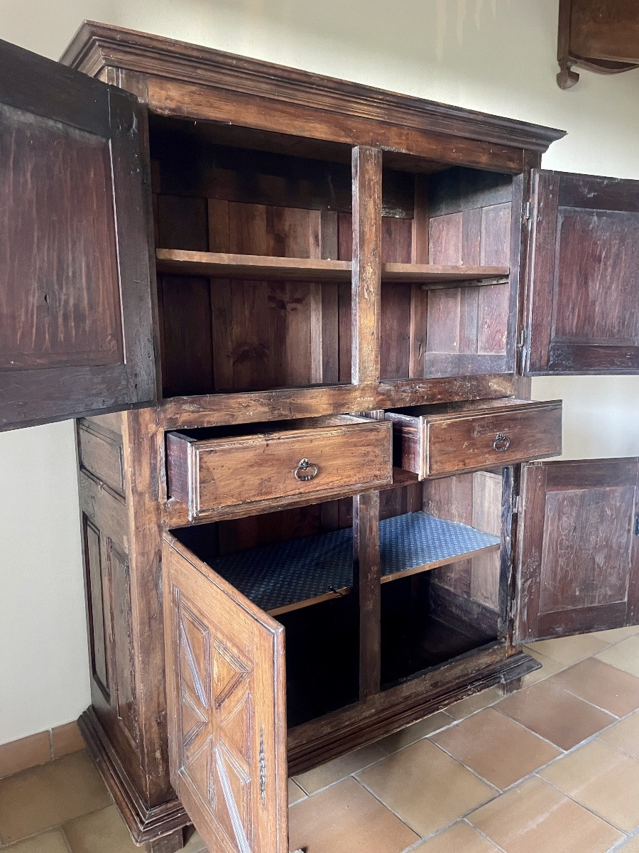 Buffet, 4 portes Louis XIII en noyer d’époque XVIIem siècle -photo-6