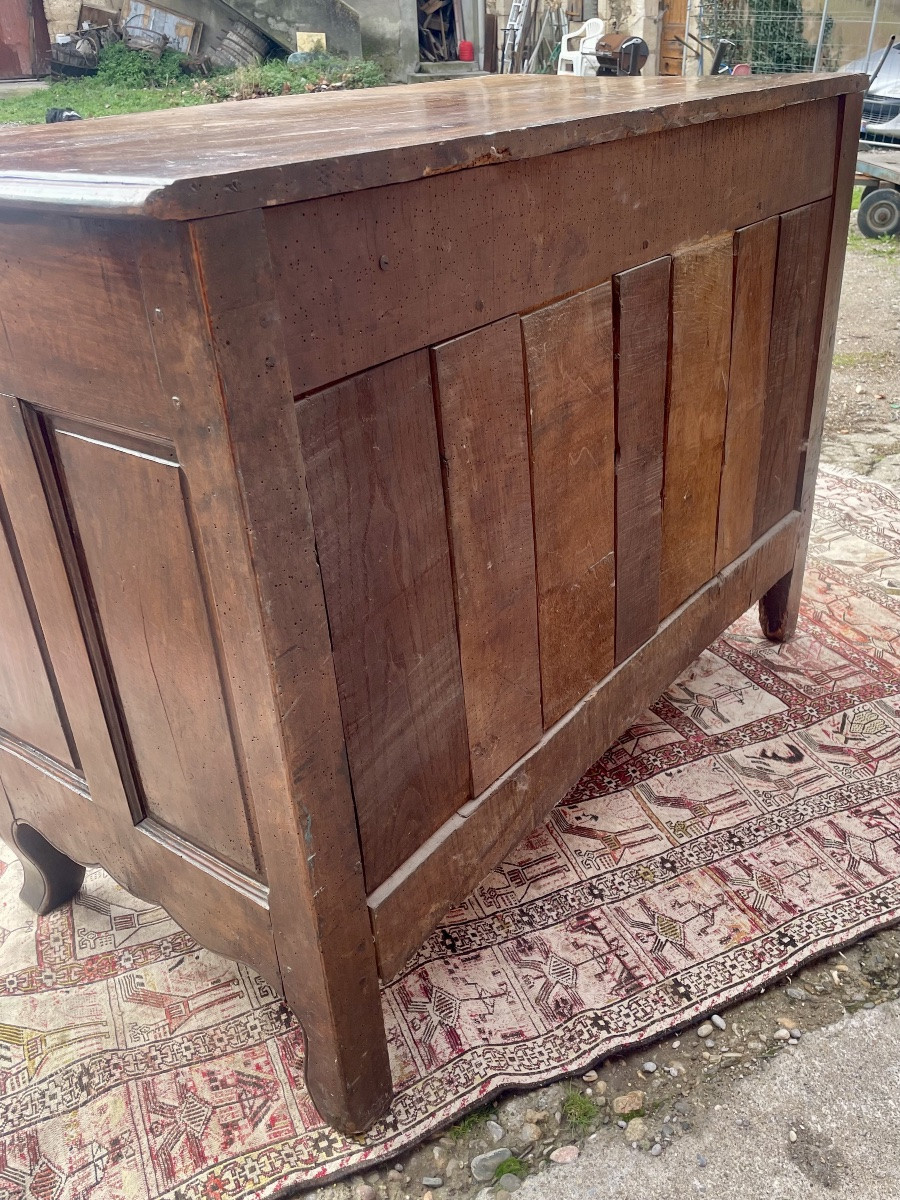 Commode galbée,  provençale Louis XV en noyer des époques XVIIIem siecle.-photo-5