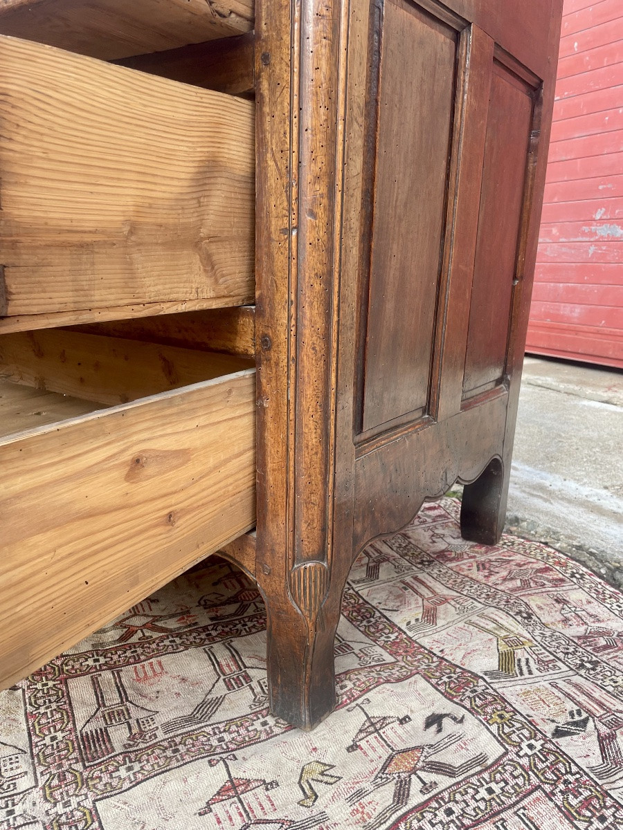 Commode galbée,  provençale Louis XV en noyer des époques XVIIIem siecle.-photo-8