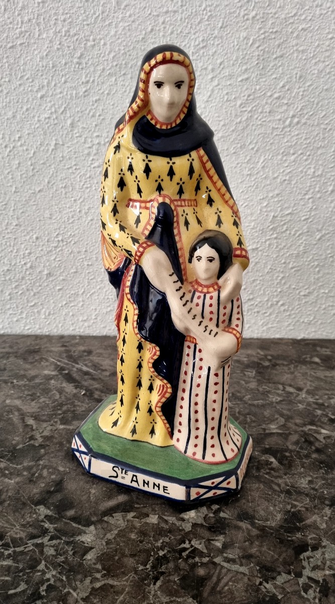 Sainte Anne trinitaire ,faïence de Quimper epoque XXé