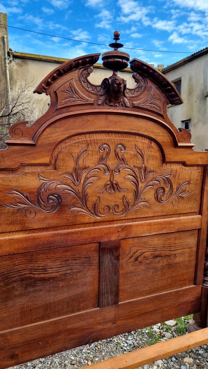 Complete Louis XIII Style Bedroom Set In Walnut, Dating From The 19th Century -photo-3