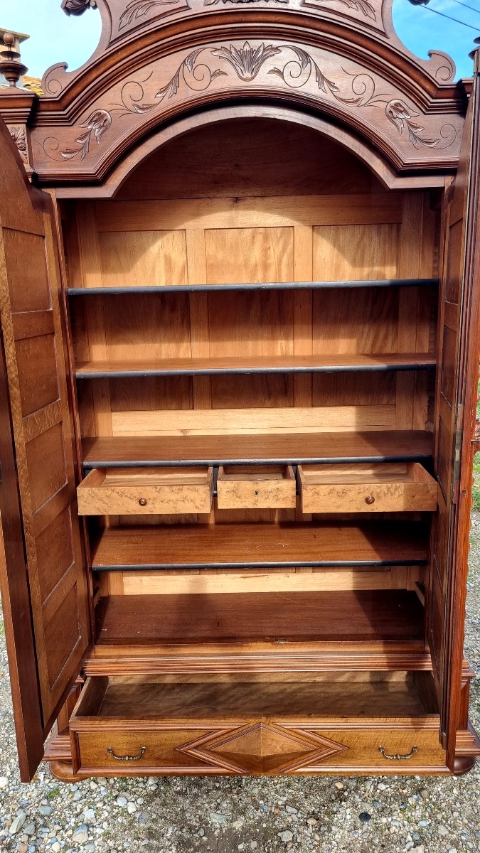 Complete Louis XIII Style Bedroom Set In Walnut, Dating From The 19th Century -photo-6