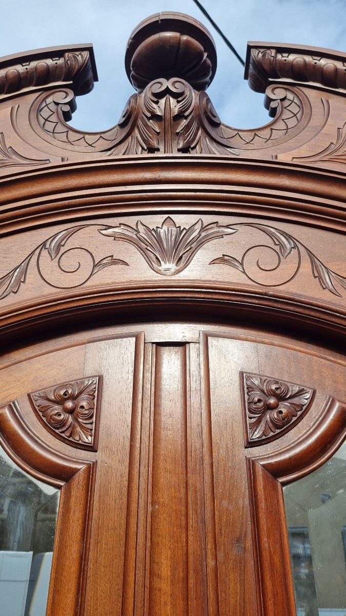 Complete Louis XIII Style Bedroom Set In Walnut, Dating From The 19th Century -photo-8