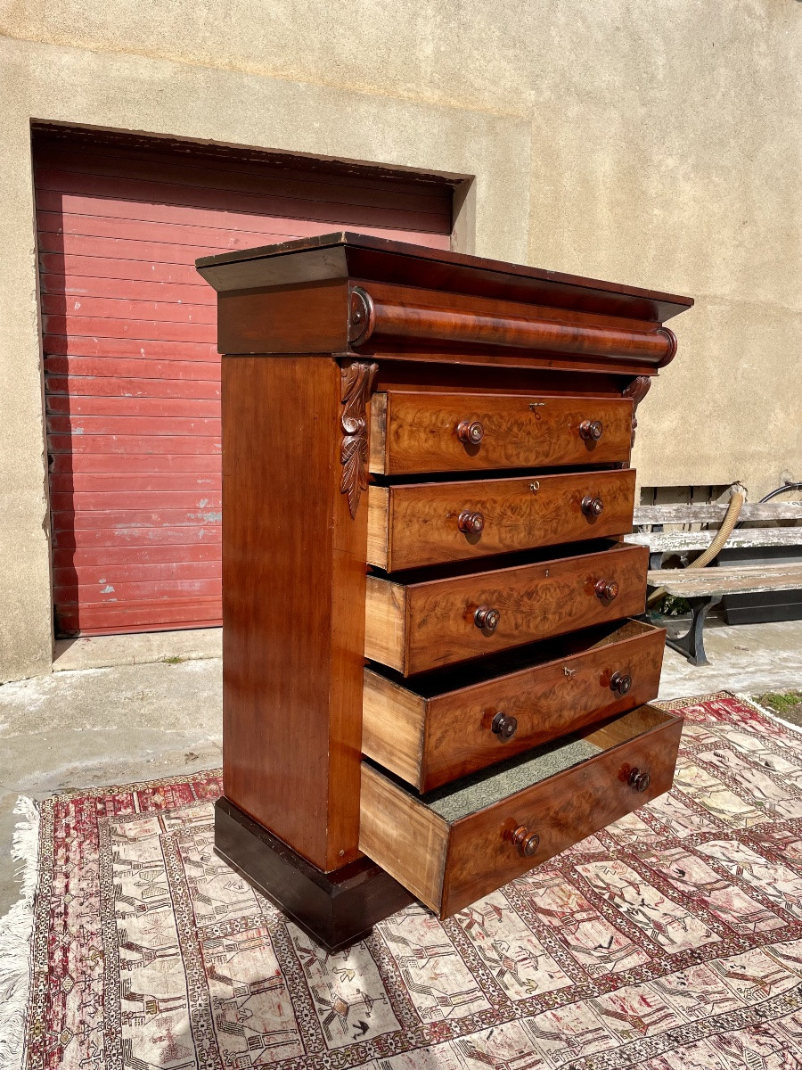 Restoration-era English Mahogany Chest Of Drawers, Flame-patterned, 19th Century -photo-4