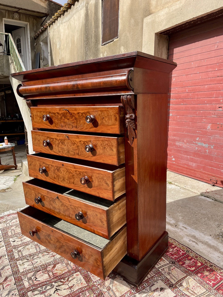 Restoration-era English Mahogany Chest Of Drawers, Flame-patterned, 19th Century -photo-5