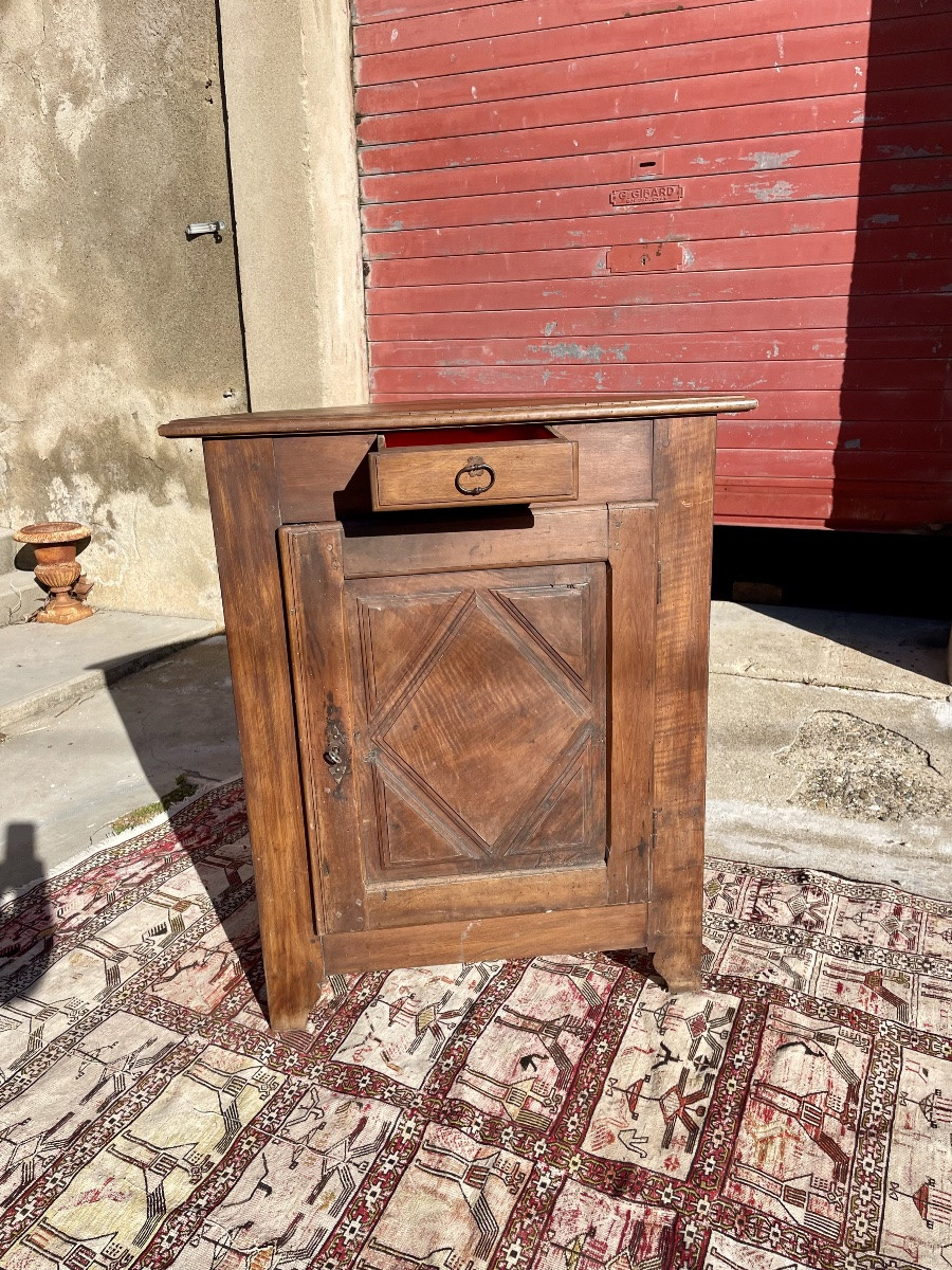 Encoignure Louis XIII, en noyer d’époque XVIIIem siècle -photo-1