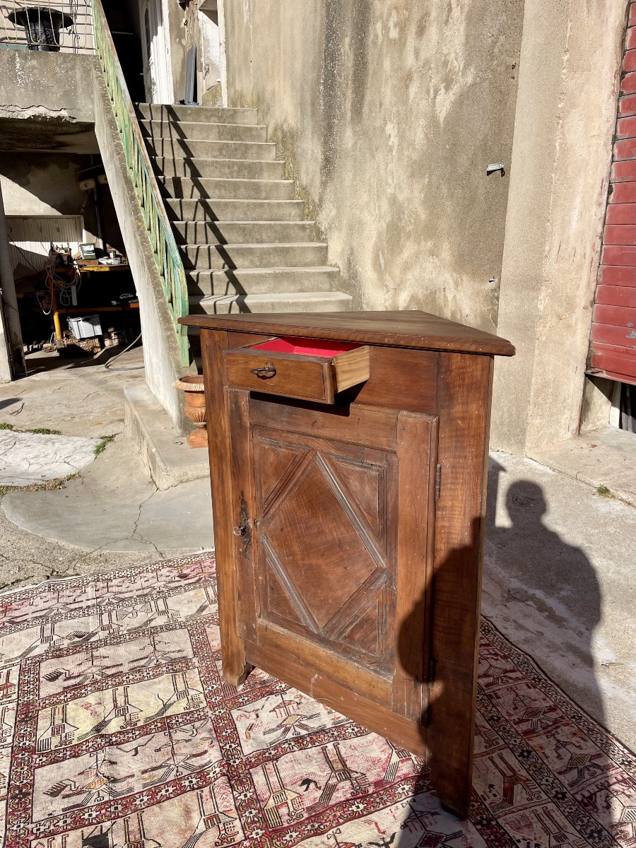 Encoignure Louis XIII, en noyer d’époque XVIIIem siècle -photo-2