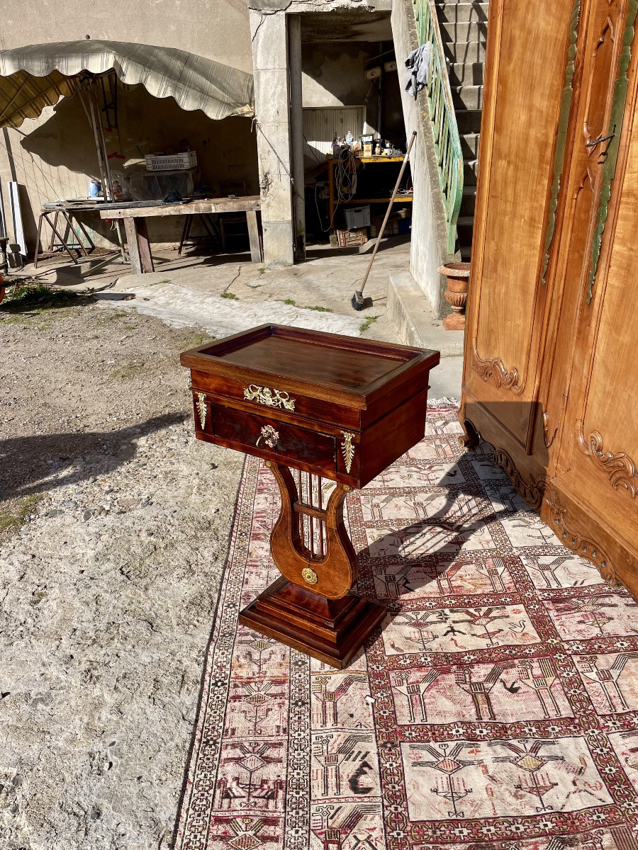 Coiffeuse Empire, en acajou à pied, lyre Epoque restauration-photo-2