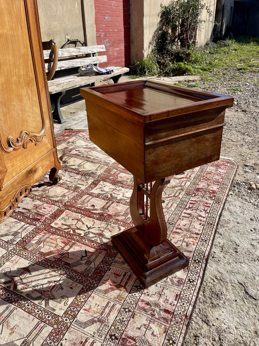 Coiffeuse Empire, en acajou à pied, lyre Epoque restauration-photo-4