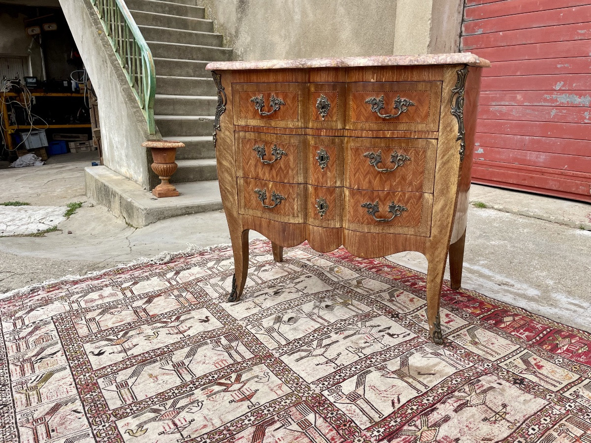 Late 19th Century Three-drawer Serpentine Chest Of Drawers -photo-6
