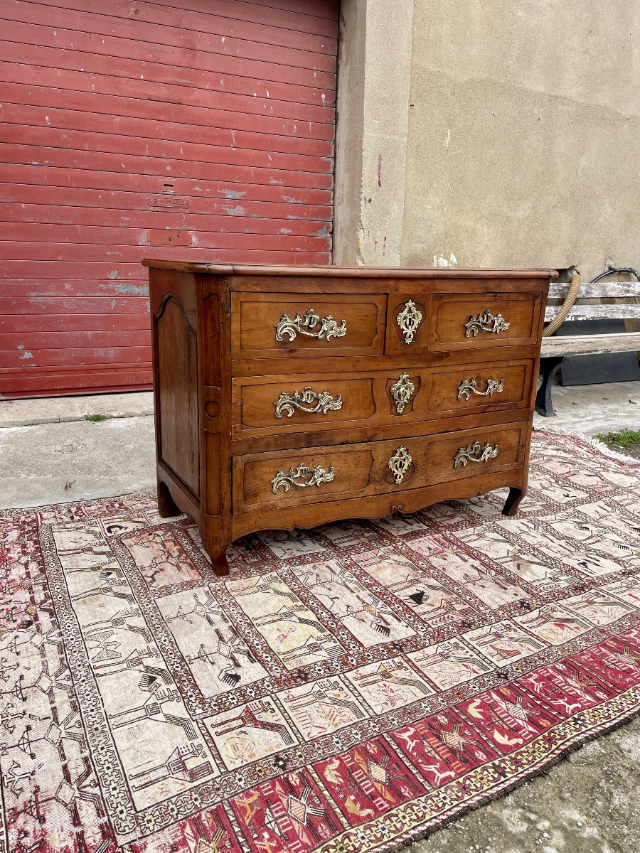 Commode provençale galbe en noyer  d époque XVIIIem siecle-photo-2