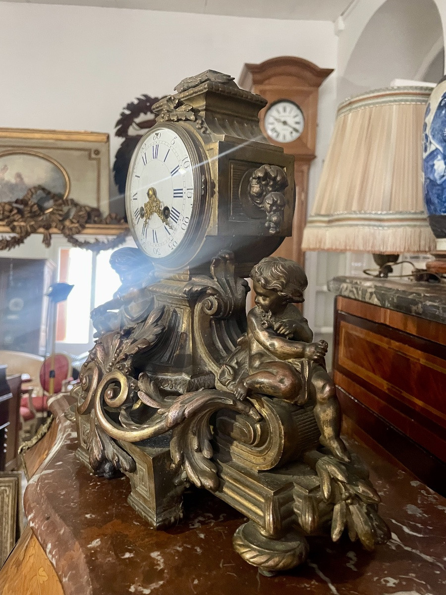 Louis XVI Style Bronze Mantel Clock With Putti. 19th Century -photo-4