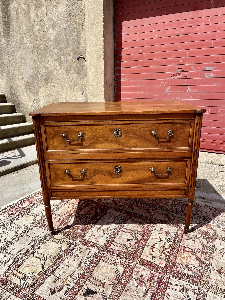 Commode,,,,, sauteuse, Louis XVI, en noyer d’époque XVIIIem siecle-photo-2