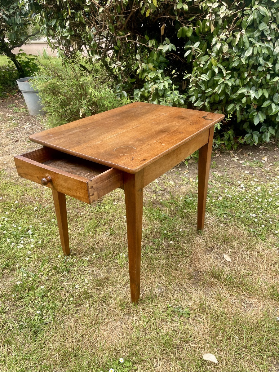 Table d’entre deux directoire en noyer d’époque 18em siècle 