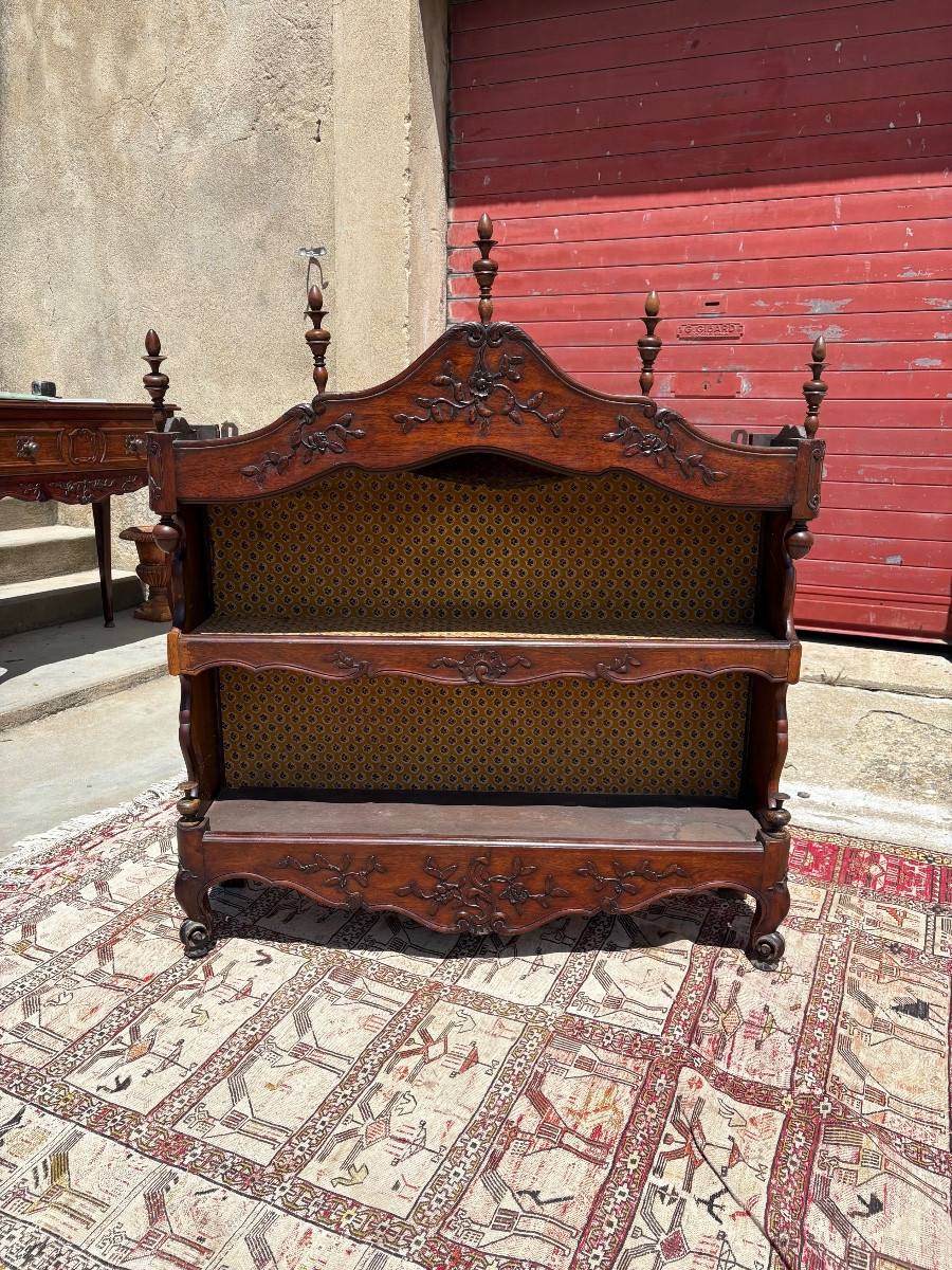 Louis XV Provencal Walnut Cabinet, 19th Century-photo-4