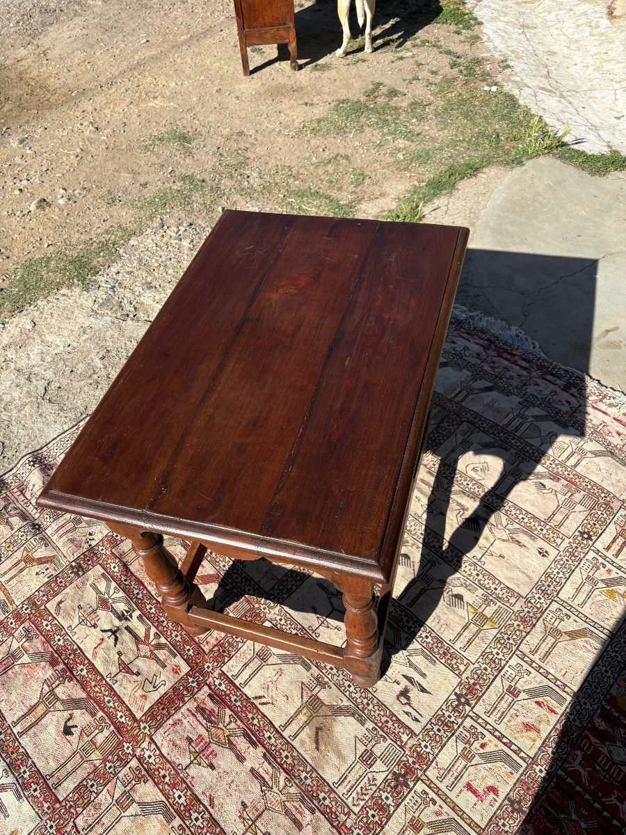 Petite table d’entre deux Louis XIII, en noyer d’époque XVIIem siècle -photo-5