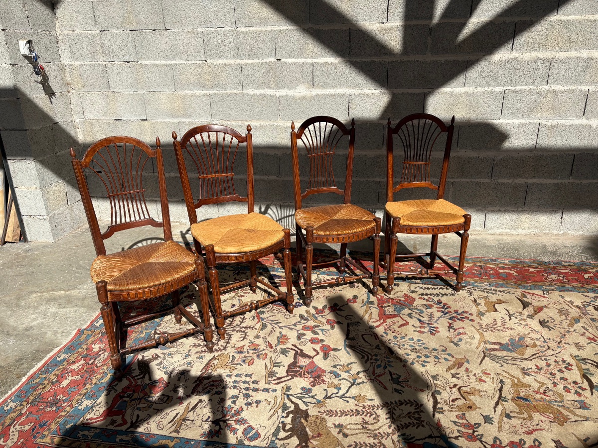 Suite de quatre chaises directoire en noyer d’époque 18e Siècle-photo-4