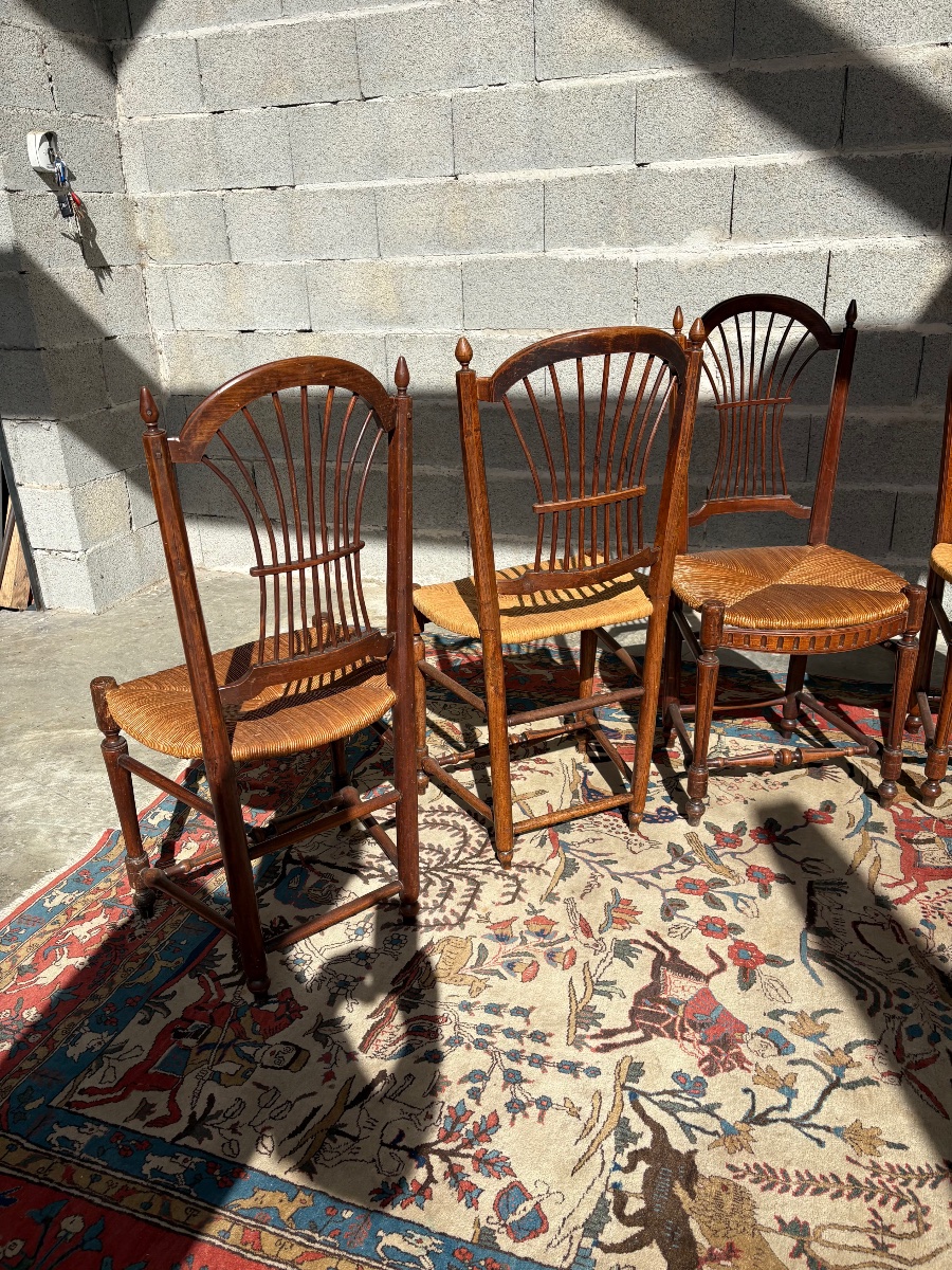 Suite de quatre chaises directoire en noyer d’époque 18e Siècle-photo-6