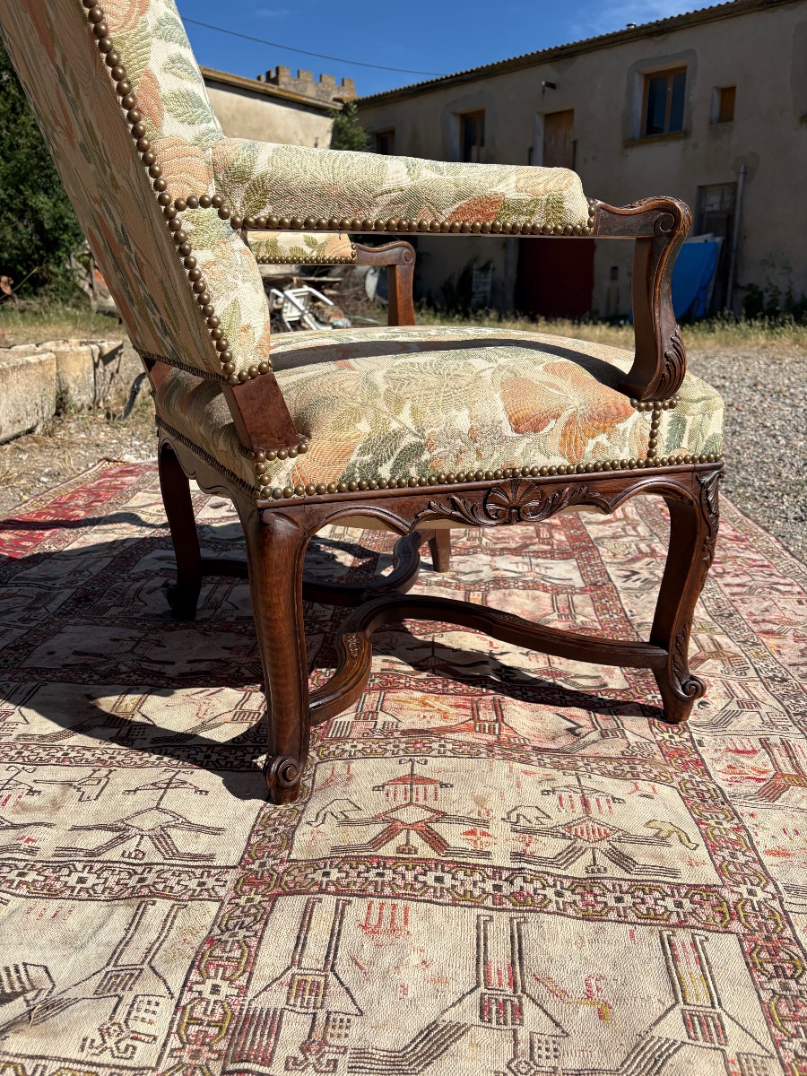 19th Century Regency Walnut Armchair-photo-4
